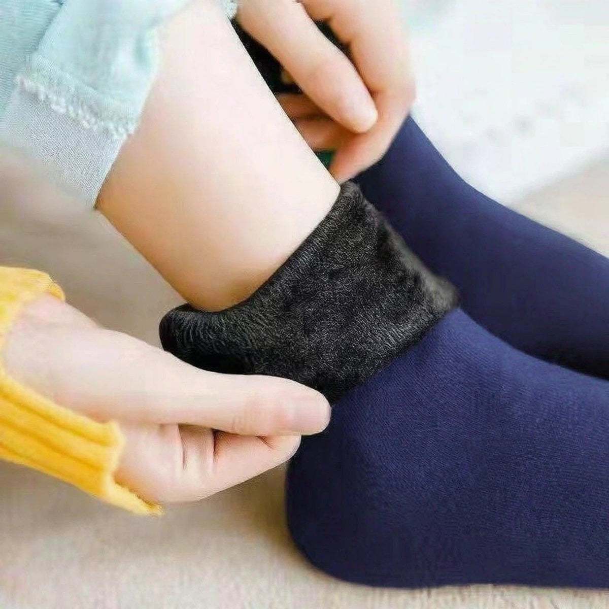 5 Pairs of Snow Socks