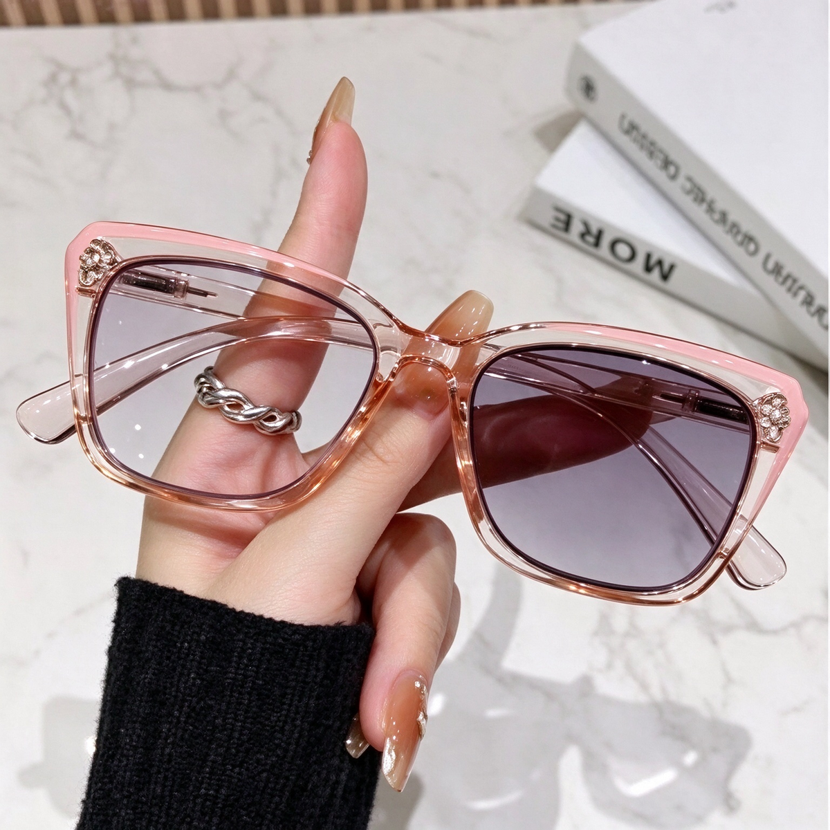 Progressive Photochromic Readers for Women, Pink Square Multifocal Reading Glasses