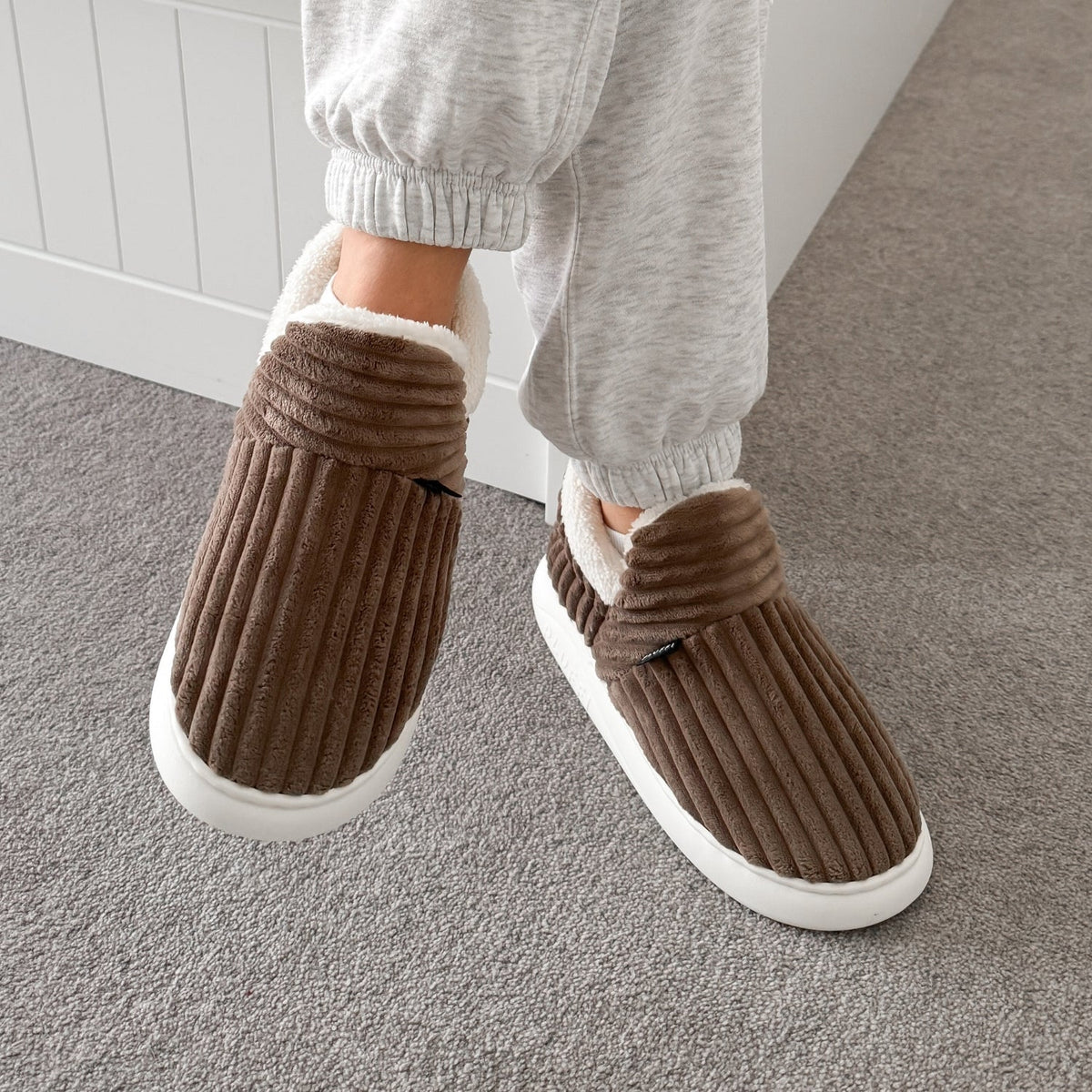 CozySlippers: Unisex Winter Footwear Comfortable Warm Slippers