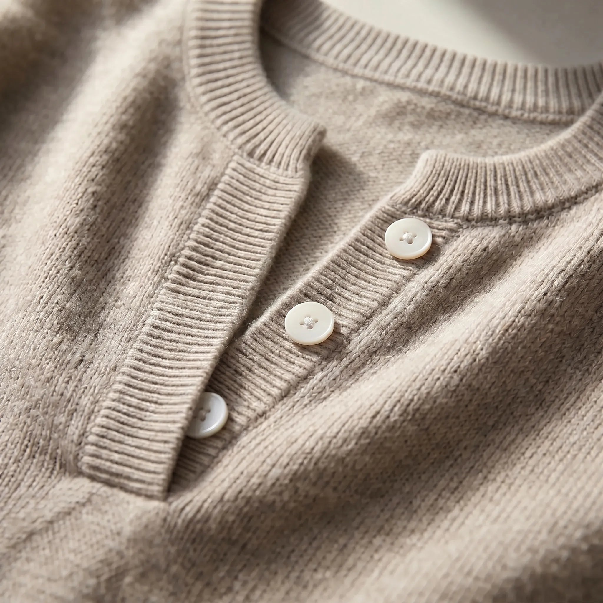 Celrien | Layered Knit Pullover