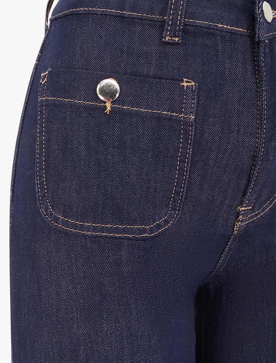 High-Waisted Wide Leg Jeans with Golden Topstitching