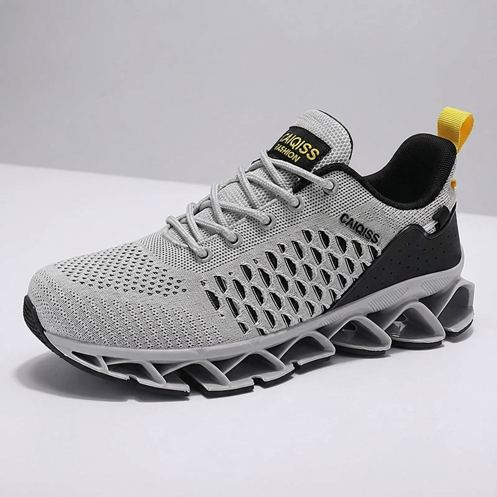 Lightweight breathable running shoe with responsive cushioning and knit upper