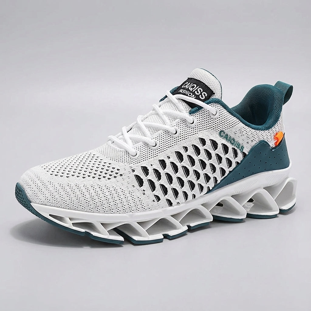 Lightweight breathable running shoe with responsive cushioning and knit upper