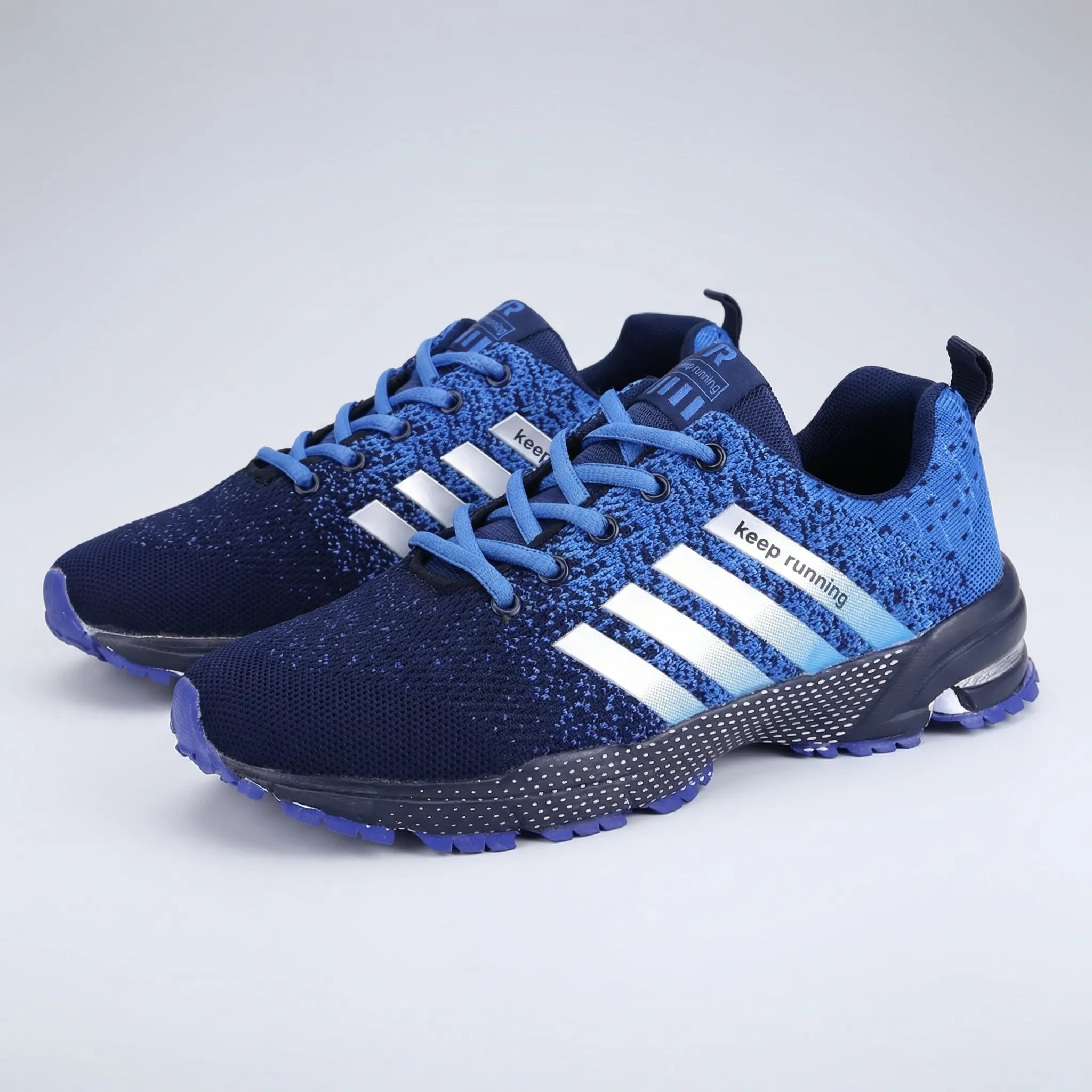 Lightweight running shoe with breathable mesh upper and padded sole