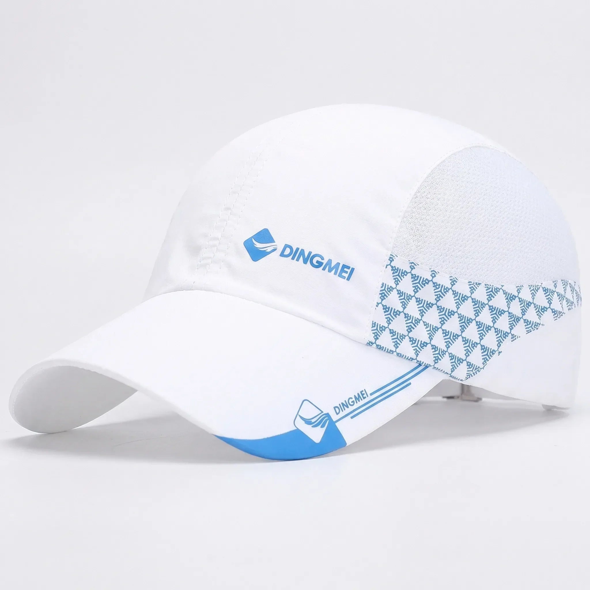 Men's breathable baseball cap with mesh panels and adjustable strap