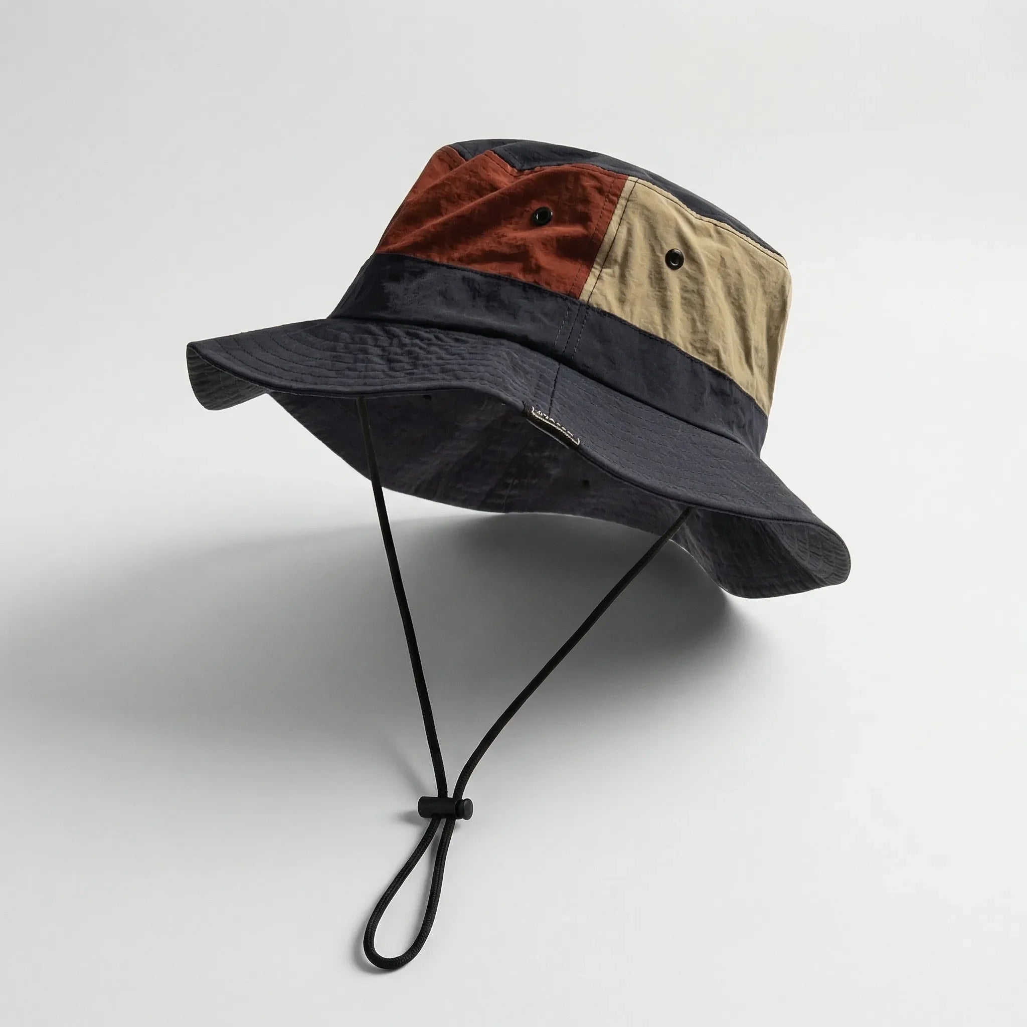 Wide-brim bucket hat with quick-dry fabric and UV protection