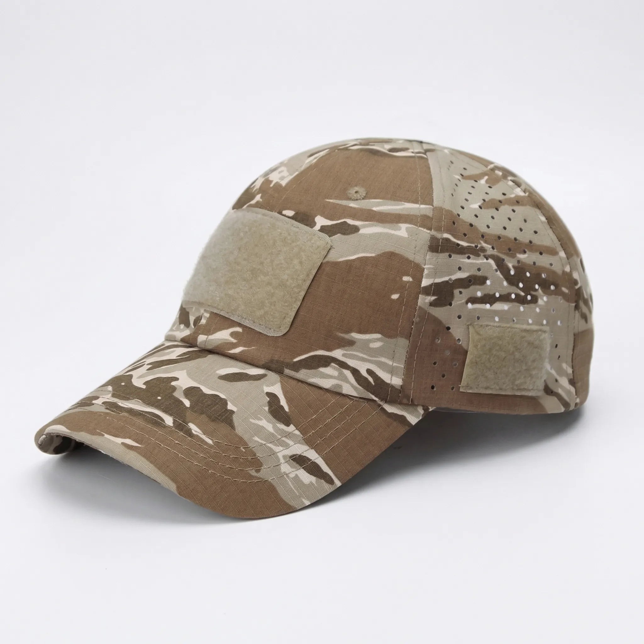 Men's camouflage baseball cap with breathable mesh construction and adjustable strap