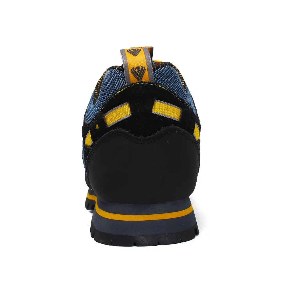 Men's waterproof hiking shoes with reinforced toe cap and deep-tread sole