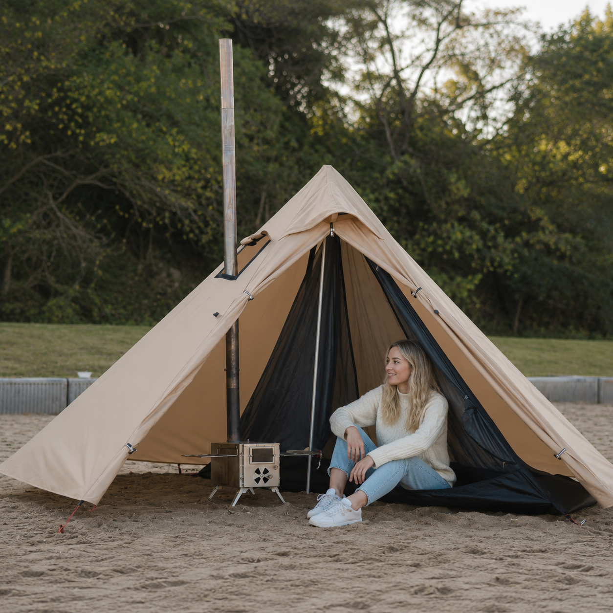 Celrien | HearthPeak Single-Person Pyramid Tent