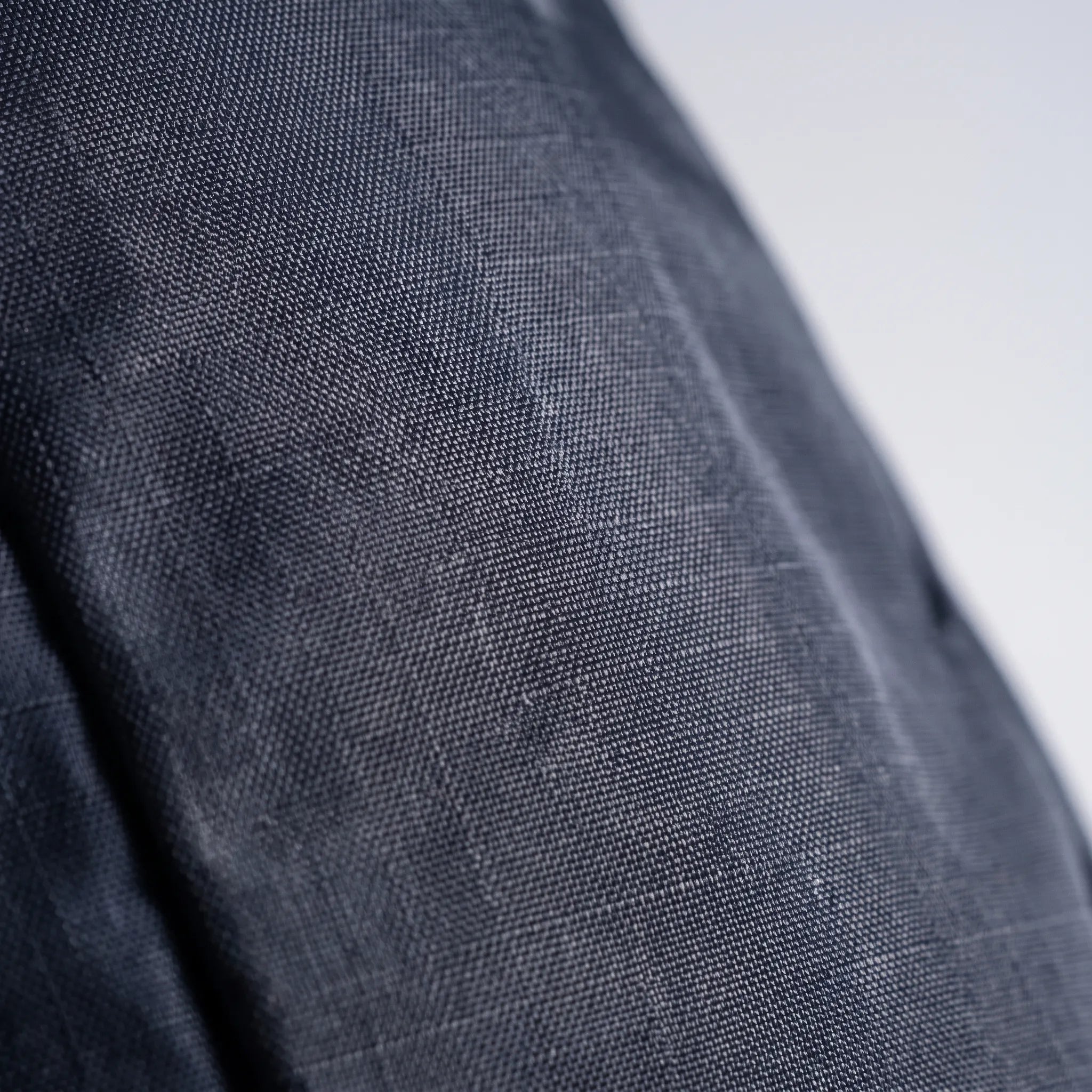 Foldable daypack with water-repellent exterior and adjustable shoulder straps