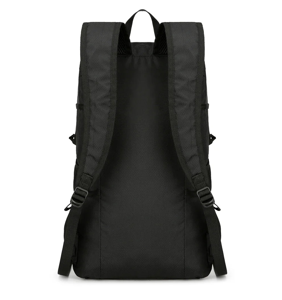 Foldable daypack with water-repellent exterior and adjustable shoulder straps