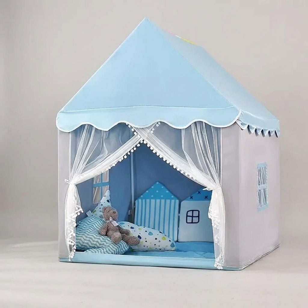 Collapsible play tent with castle design and scalloped canopy for kids