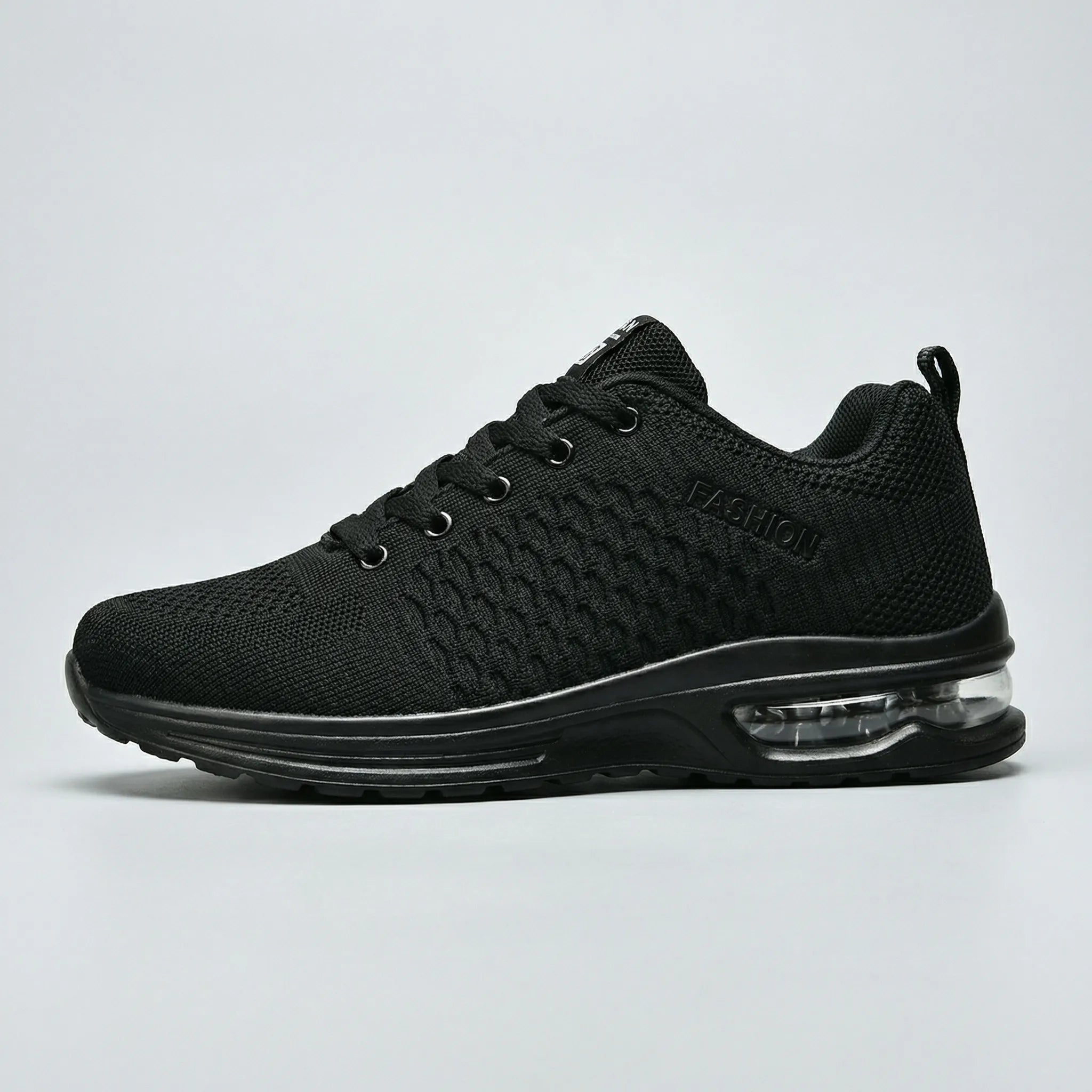 Men's lightweight running sneakers with air-cushioned sole and breathable mesh upper