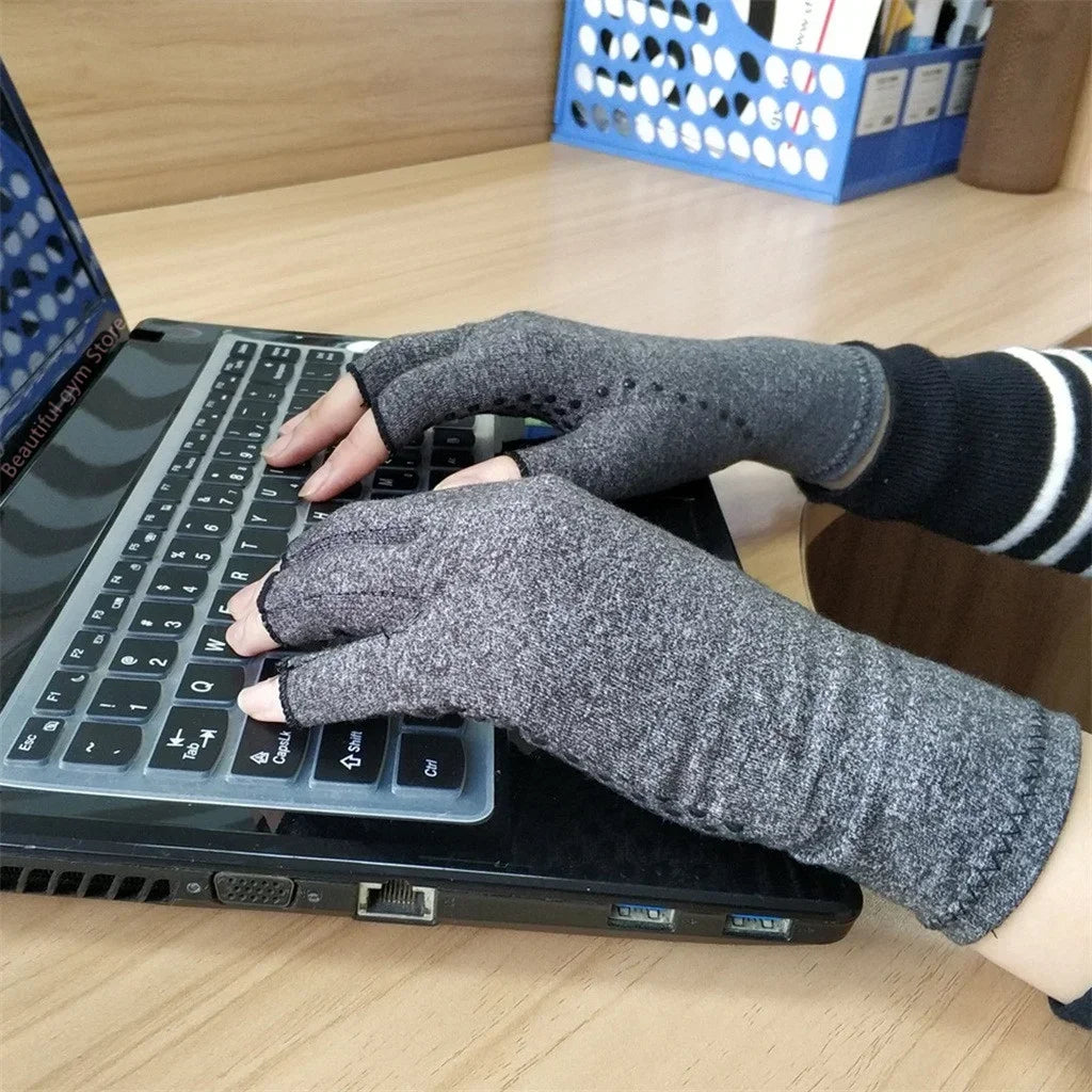 Fingerless compression glove with textured palm grip and wrist support