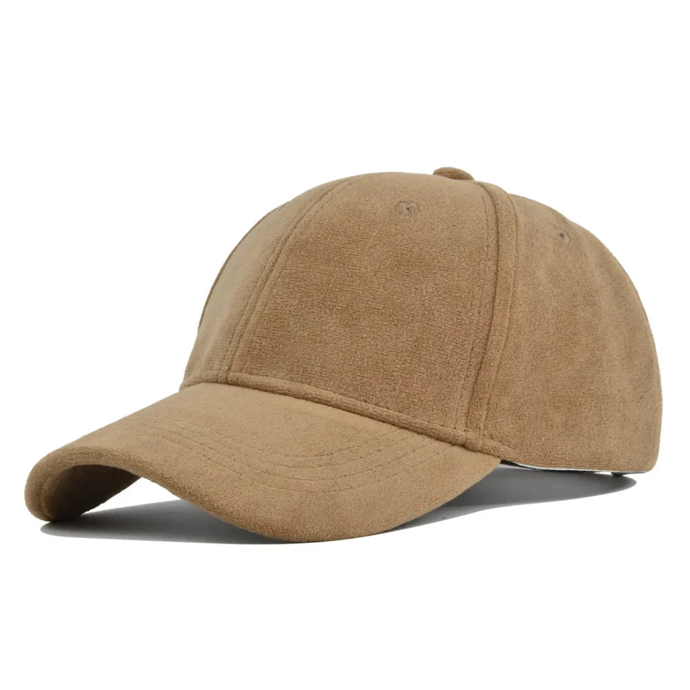 Retro suede baseball cap with snapback closure in unisex fit