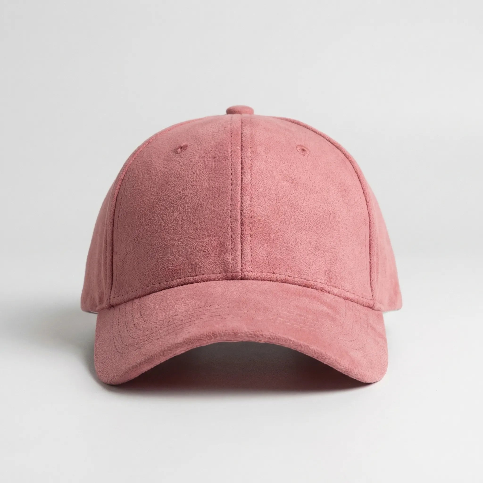 Retro suede baseball cap with snapback closure in unisex fit