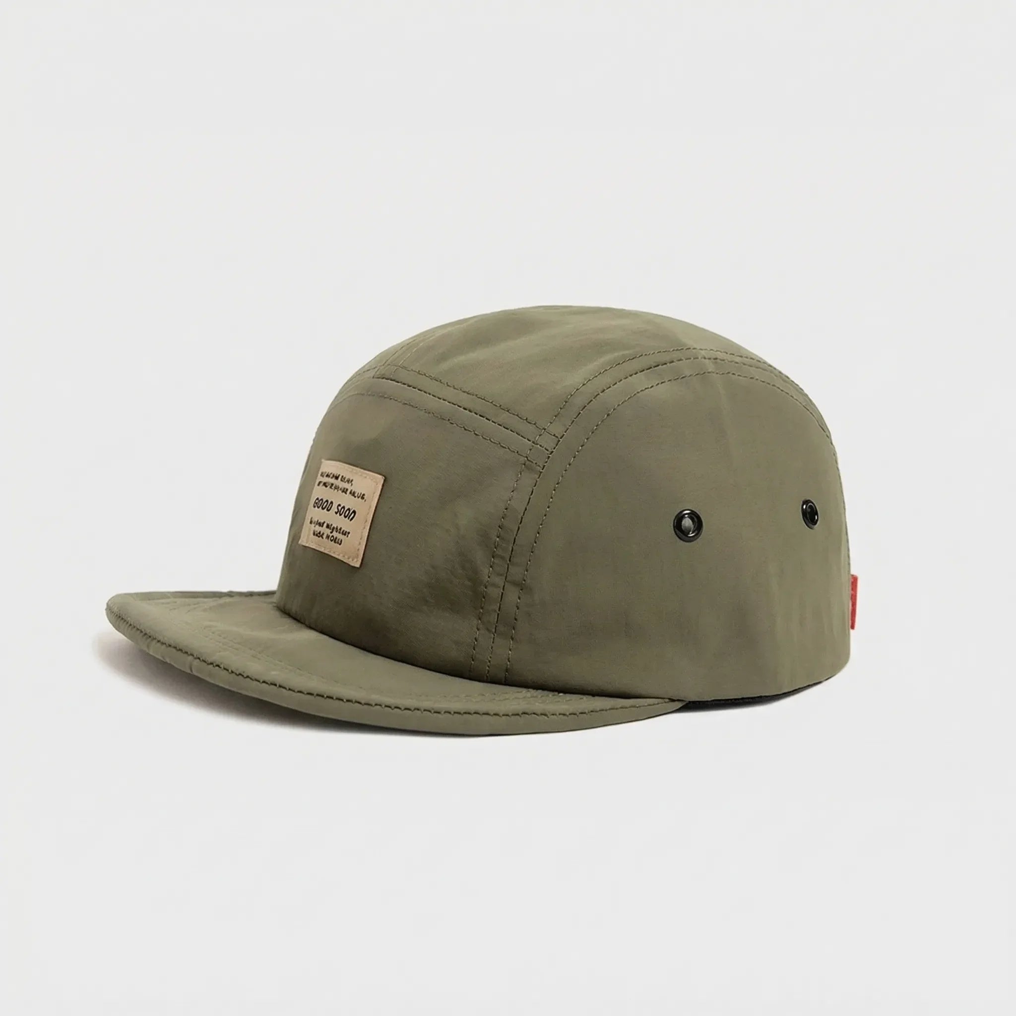 Five-panel short-brim cap packable breathable adjustable strap