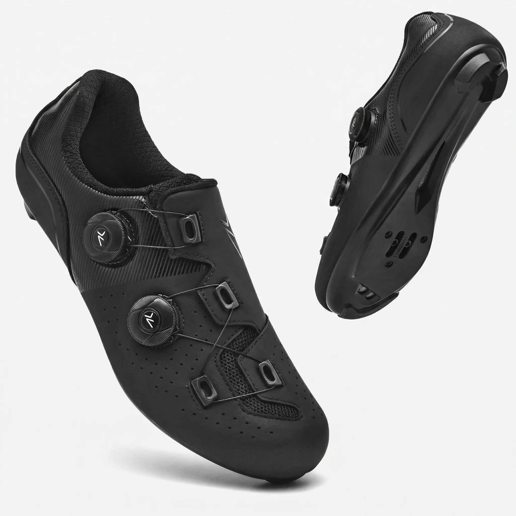SPD cycling shoe with rotating buckle closure breathable upper