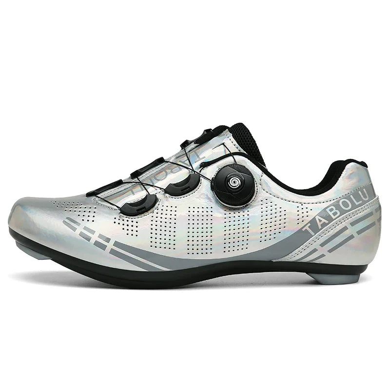 Road cycling shoe with dual rotary dial closure and self-locking cleat sole