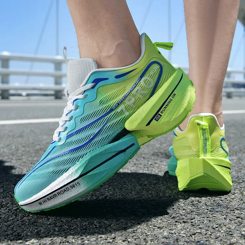 Men's low-top running shoe with lightweight cushioning and breathable upper