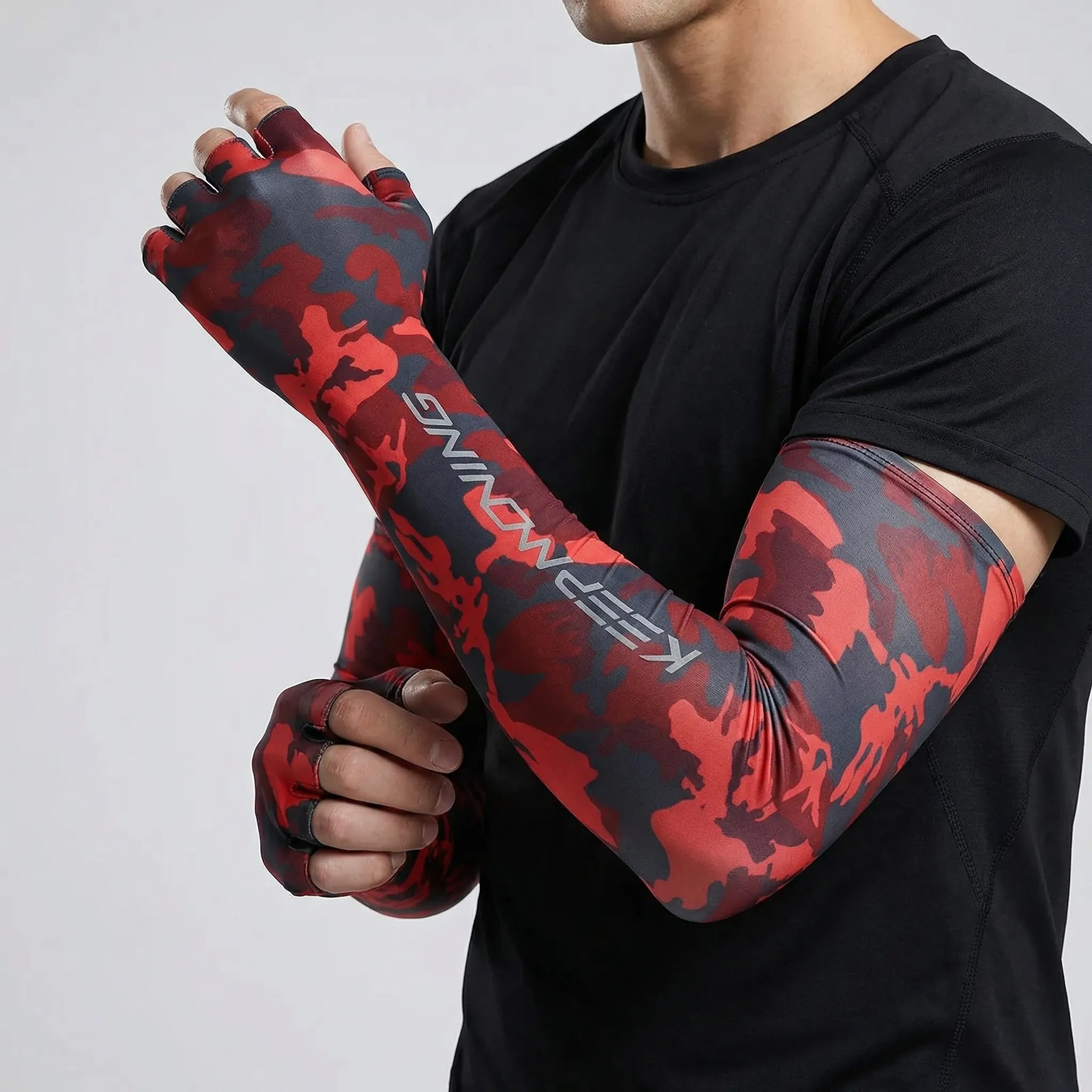 Fingerless arm sleeve with reflective strip for cycling sun protection