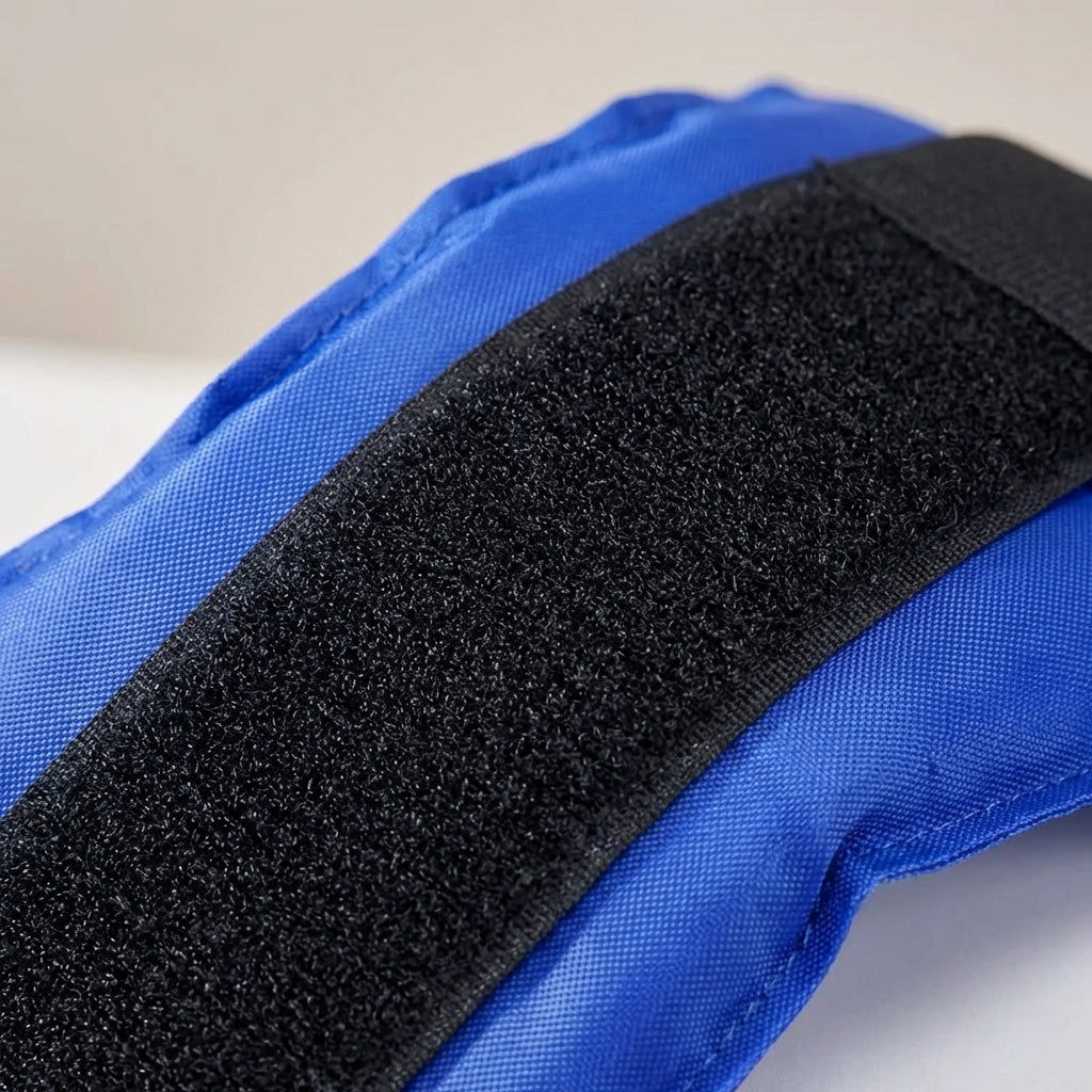 Reusable gel therapy wrap with adjustable strap for hot and cold therapy