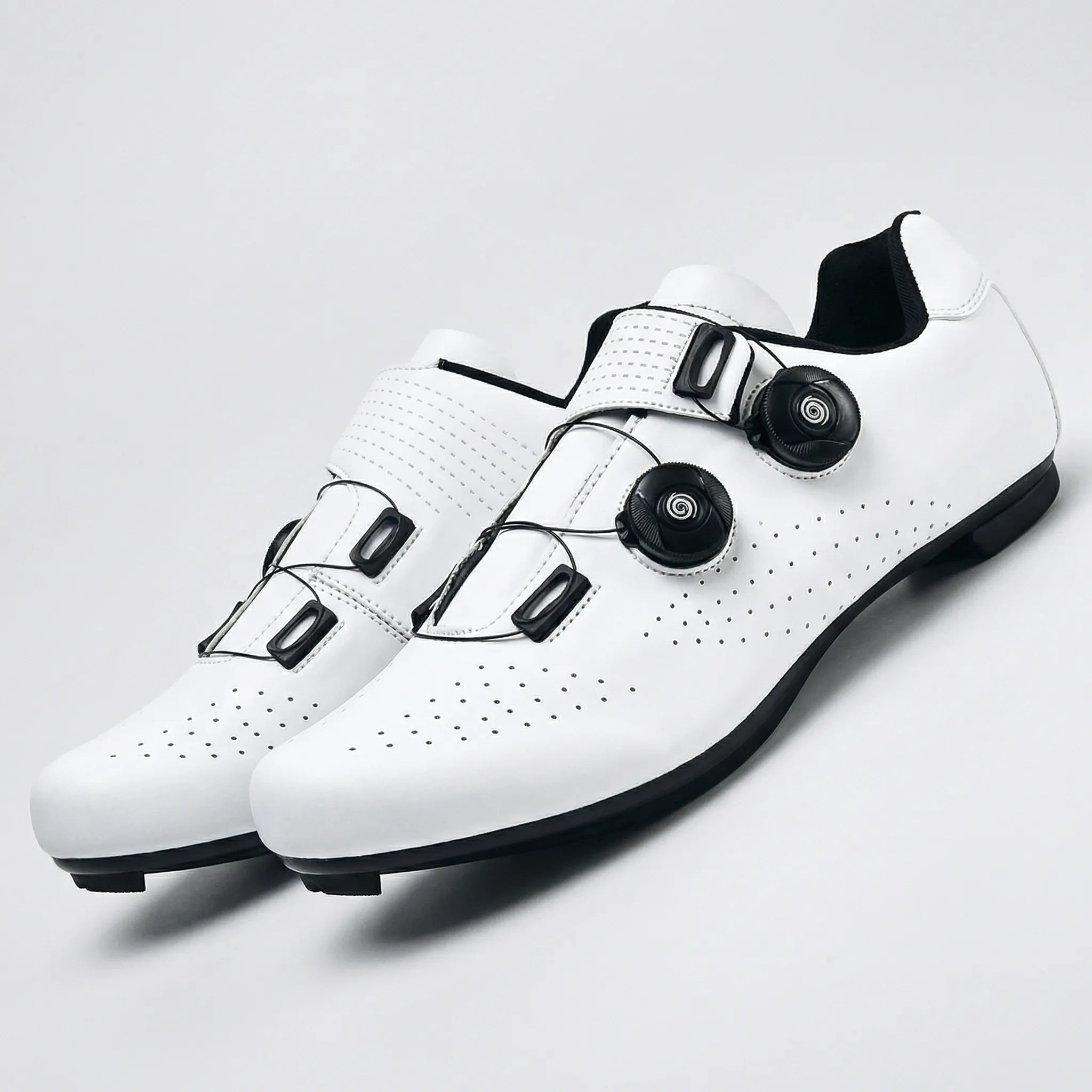 Men's SPD-compatible cycling shoe with dual rotary dials and ventilated upper