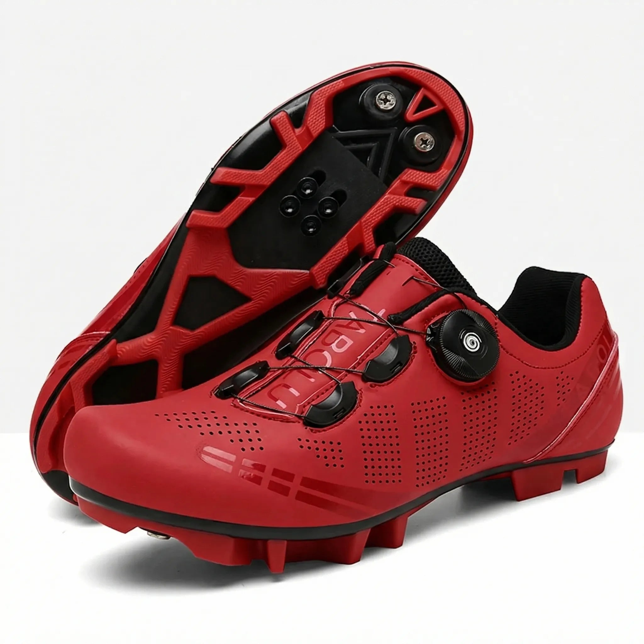 MTB cycling shoe with rotary knob closure and SPD cleat compatibility