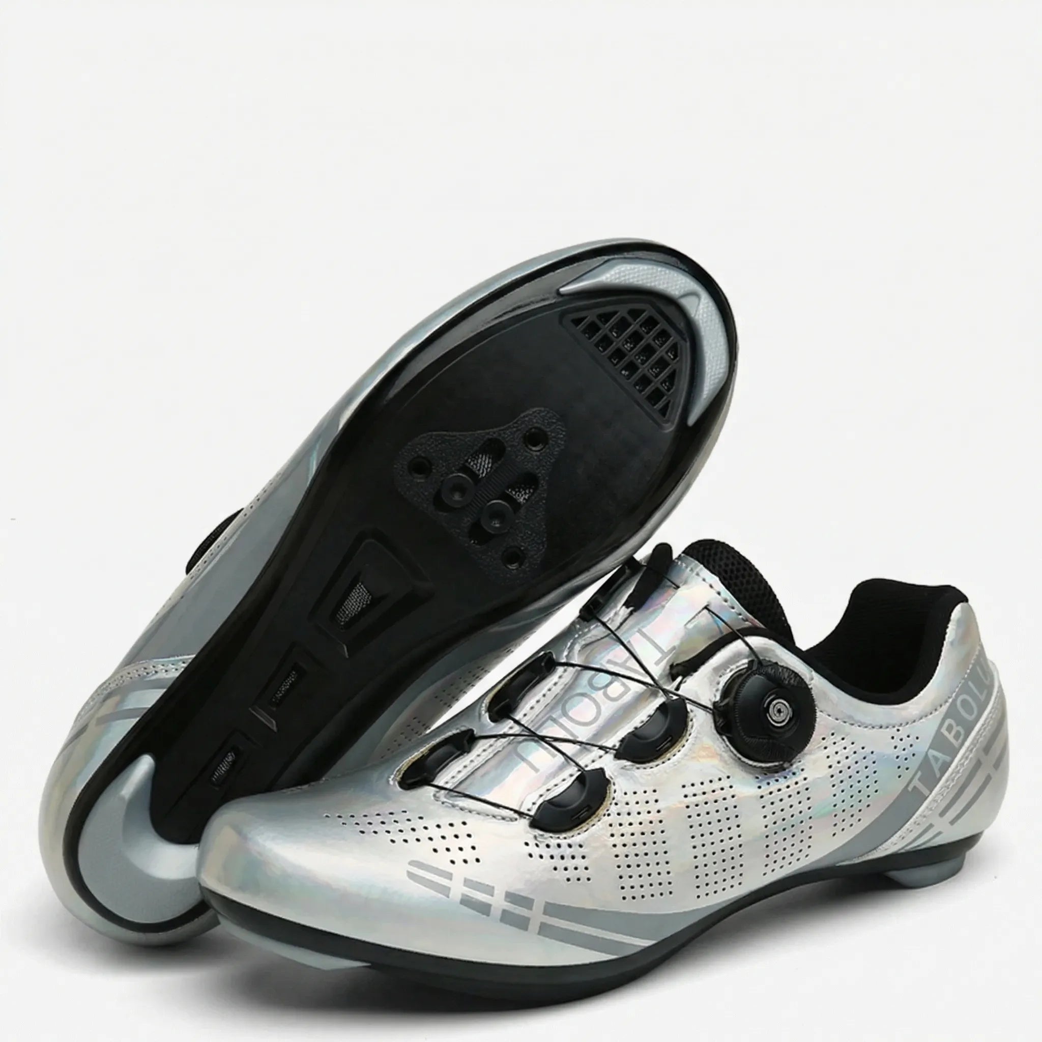 MTB cycling shoe with rotary knob closure and SPD cleat compatibility