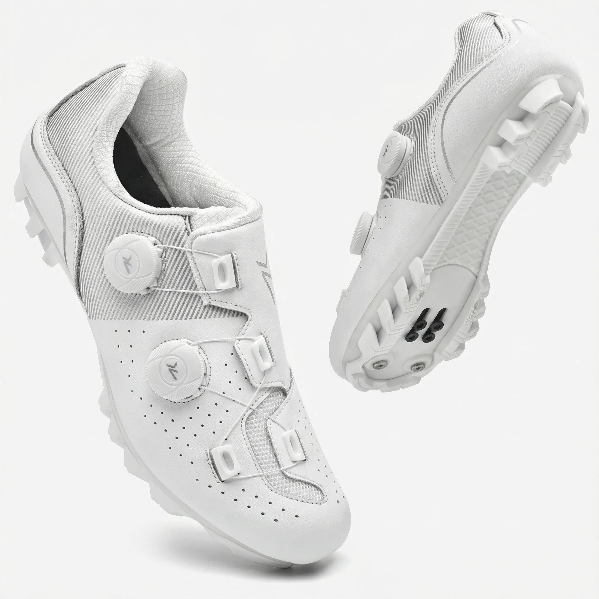 Road and MTB cycling shoes with dual rotary dial closure system