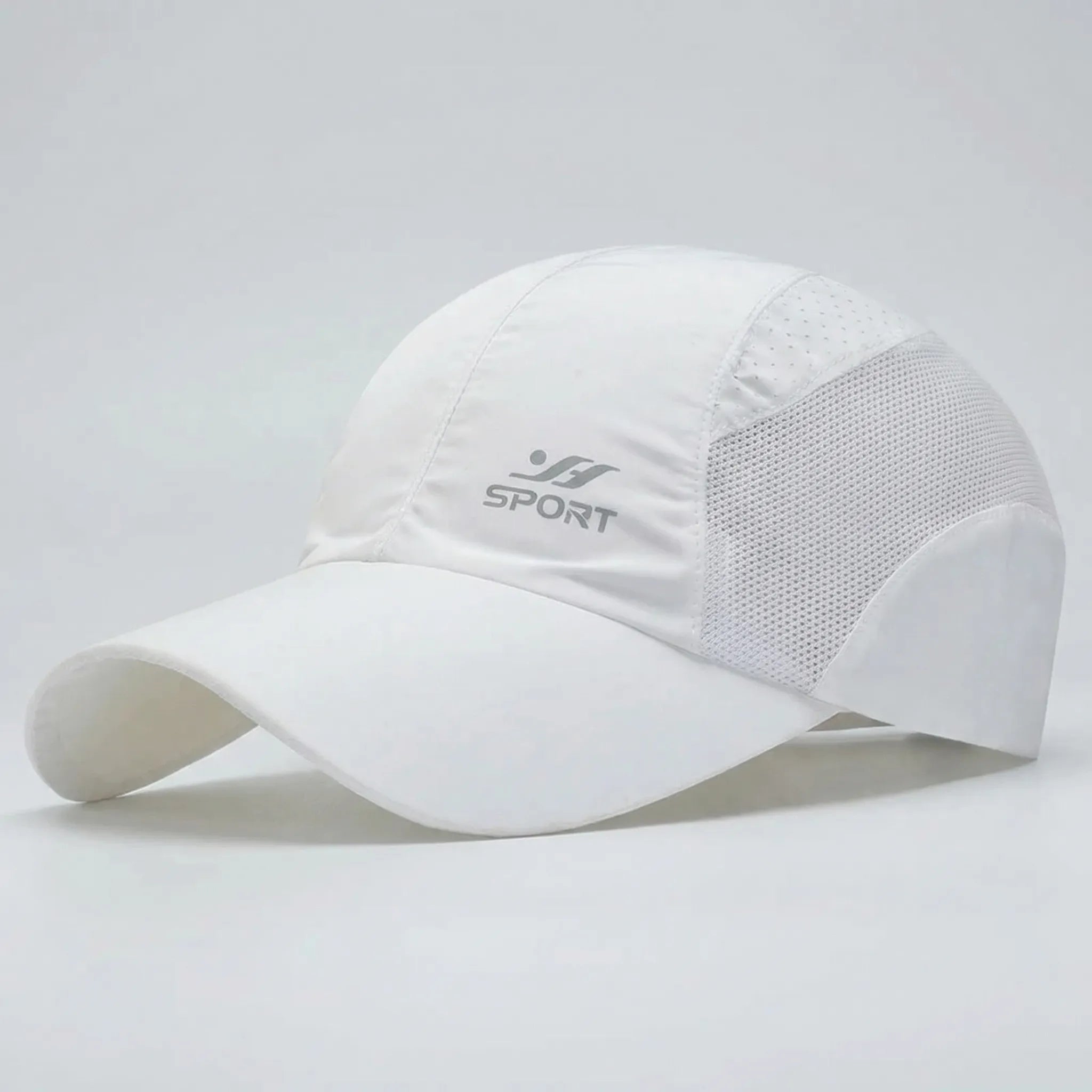 UV-rated baseball cap with mesh ventilation and quick-drying fabric