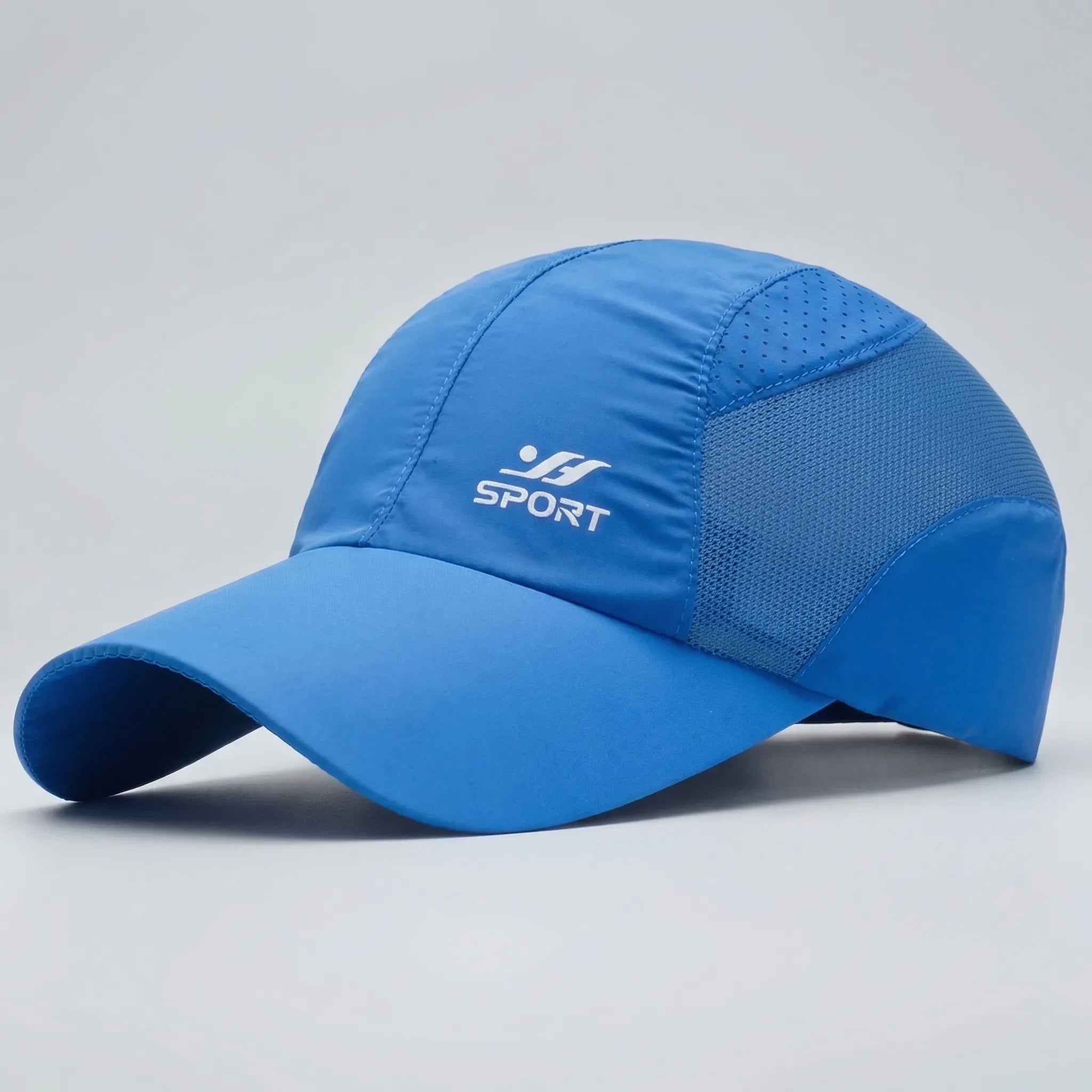 UV-rated baseball cap with mesh ventilation and quick-drying fabric