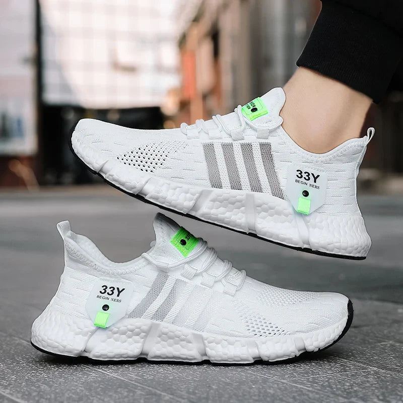 Men's lightweight mesh sneaker with breathable upper and cushioned sole