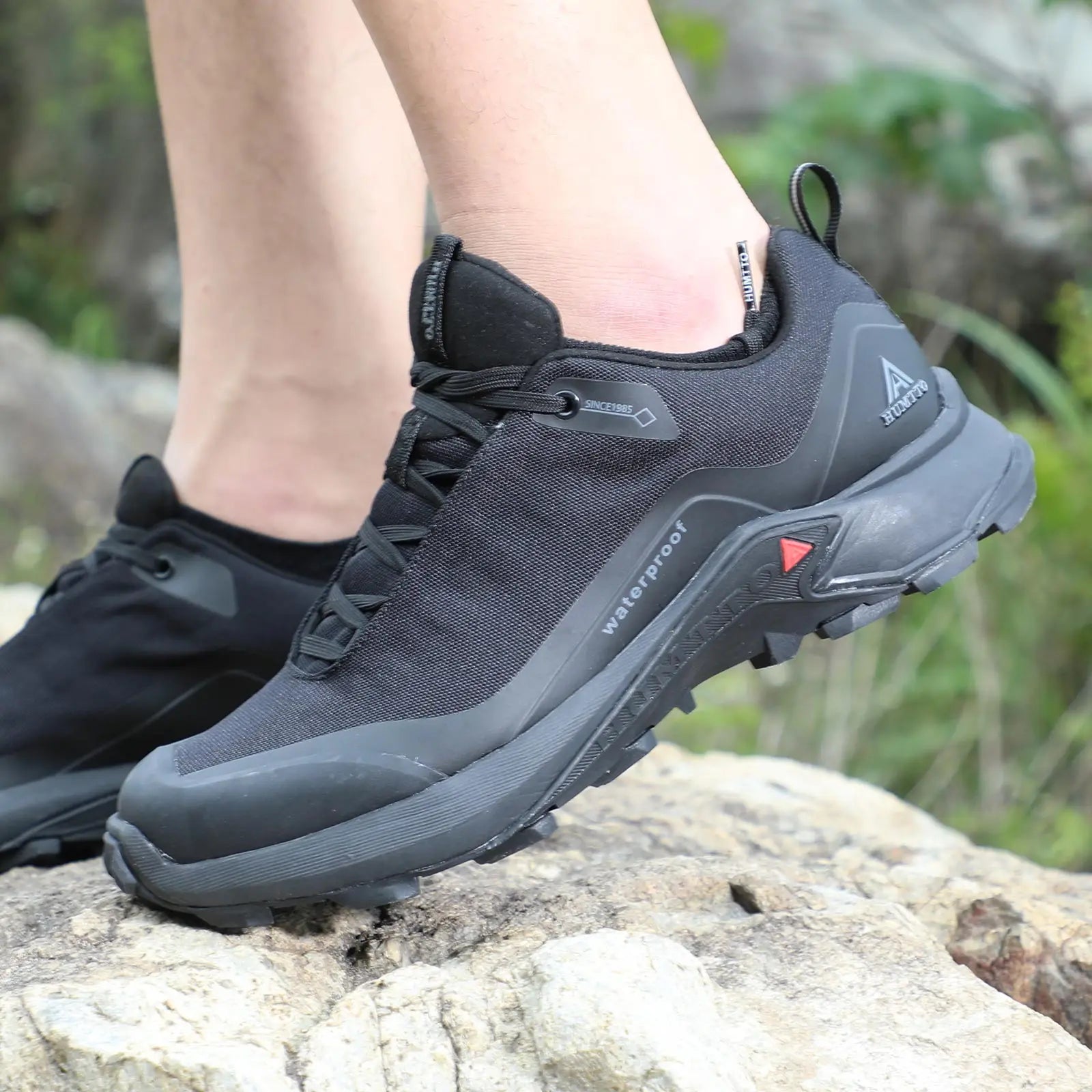Waterproof trail shoes with durable grip and breathable lining