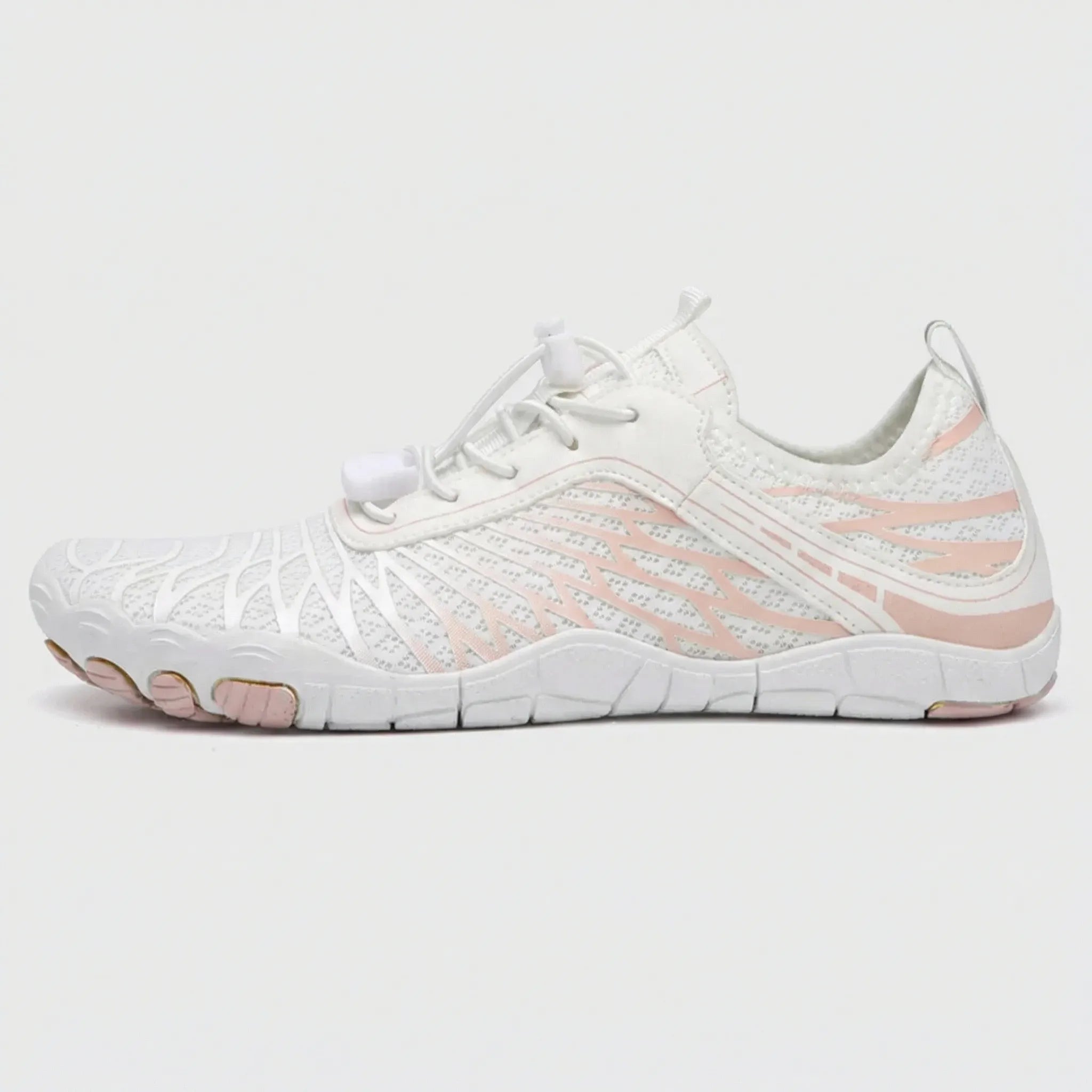 Barefoot-style anti-slip water shoe with quick-drying design