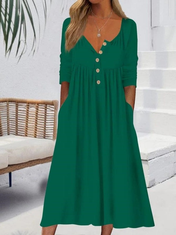 Waist-Cinching Dress With Heart Decoration
