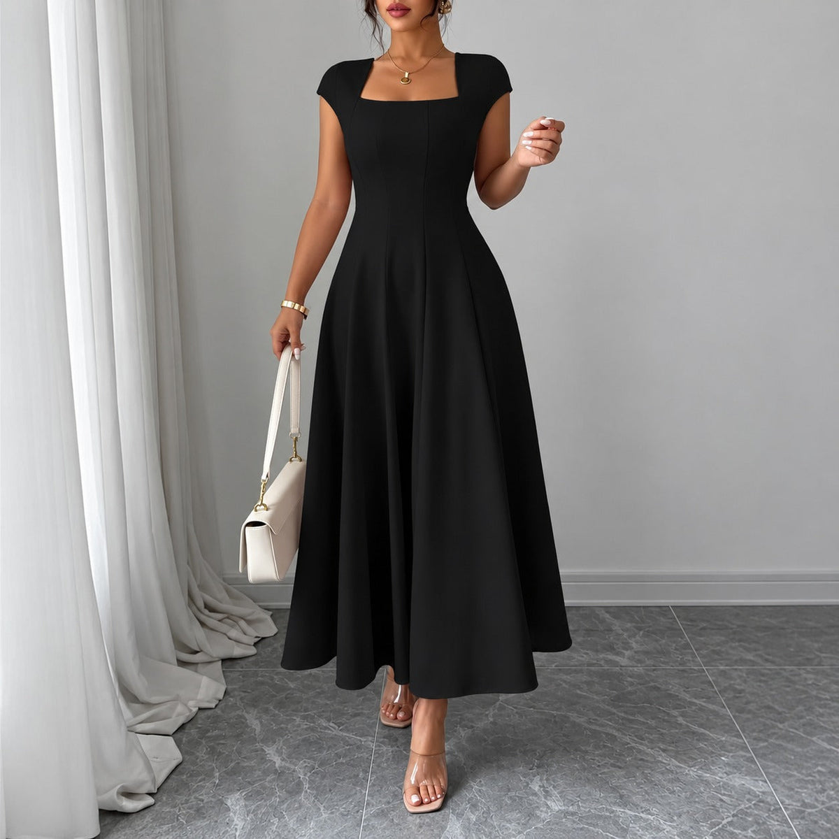 Square Neck Dress with A-Line Skirt / A Classic Silhouette that Enhances Proportions