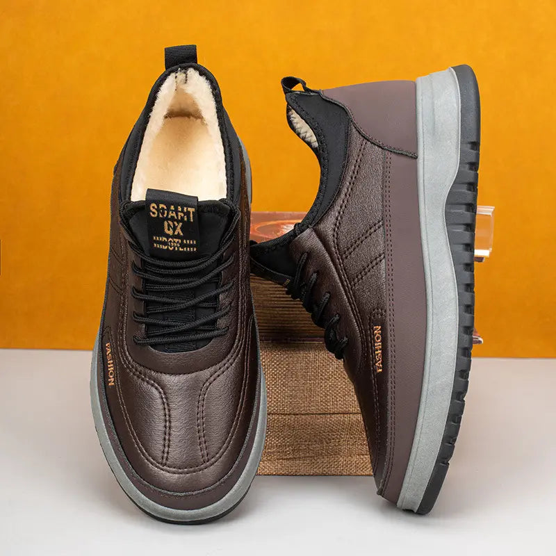 Men's Winter Casual Sports Shoes, Genuine Leather, Waterproof, Soft Sole with Velvet
