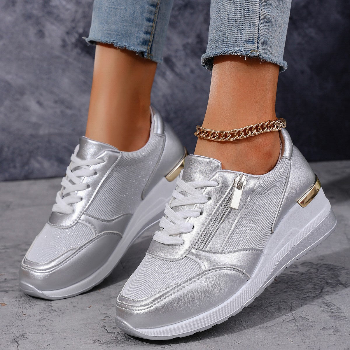 Women's Lace-Up Sneakers with Side Zip – Thick Sole, Comfort and Sporty Style