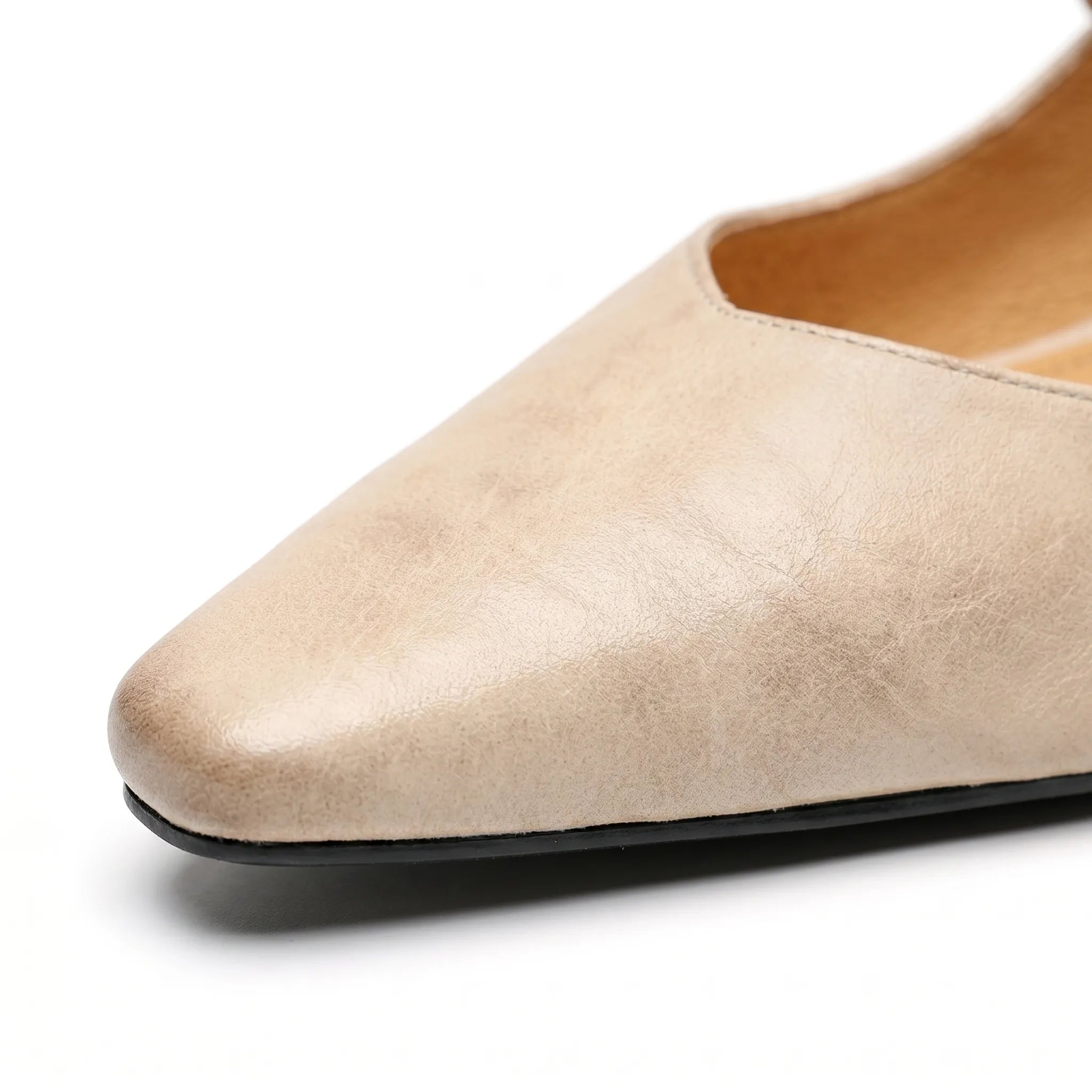 Celrien | Closed Toe Mules