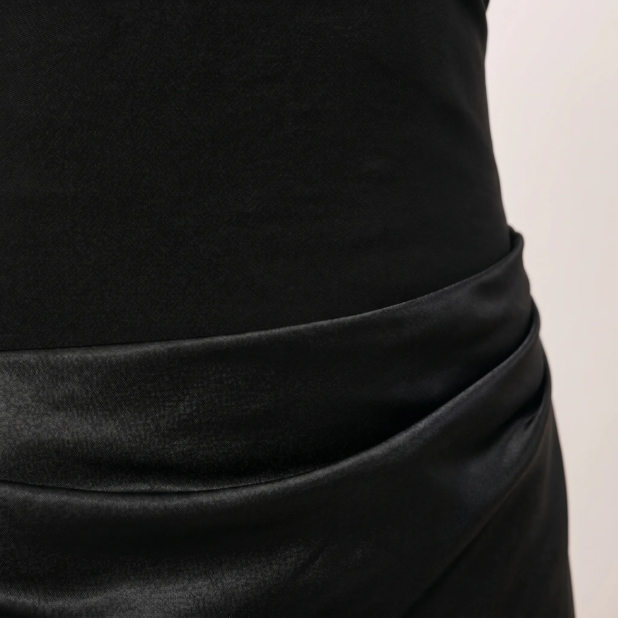 Celrien | One-Shoulder Maxi Dress