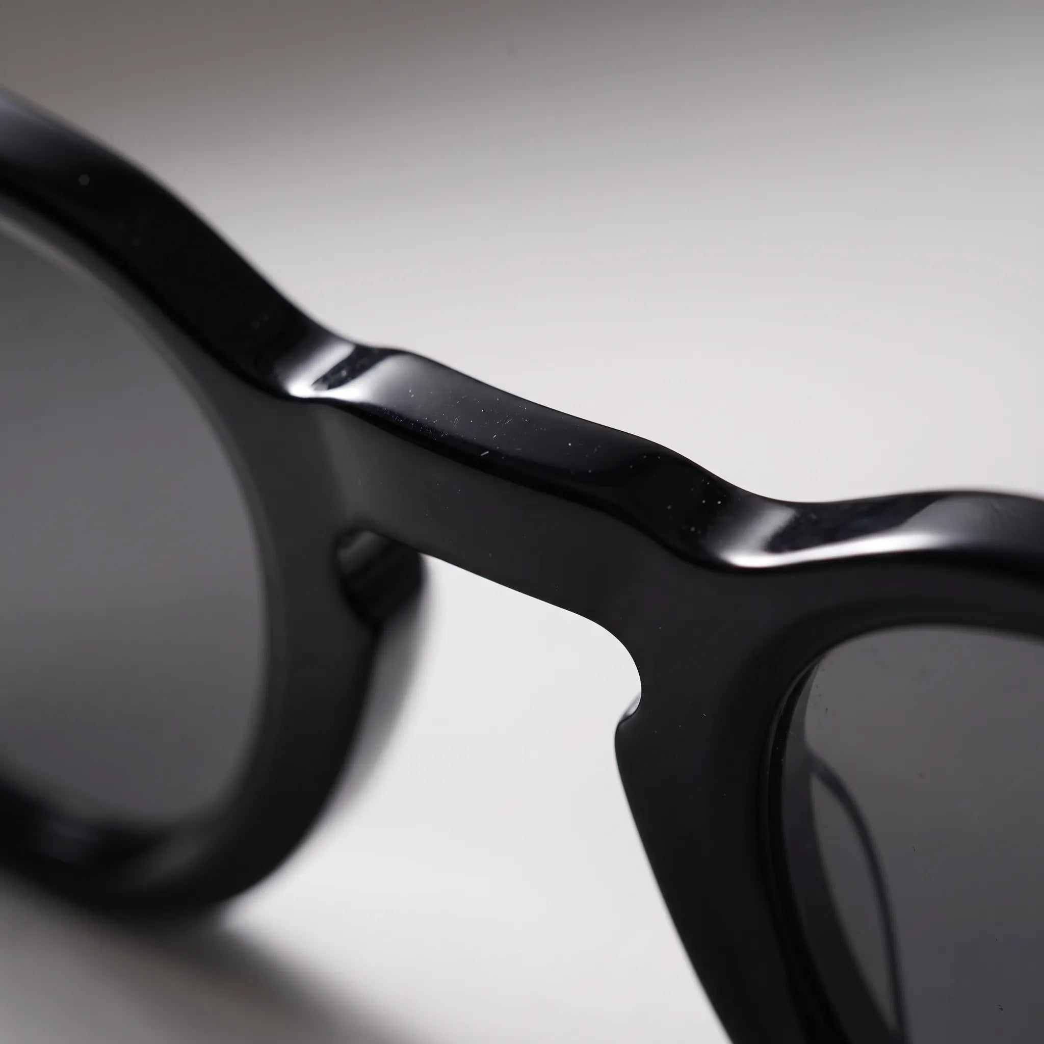 Celrien | Retro Round Frame Sunglasses Small Face