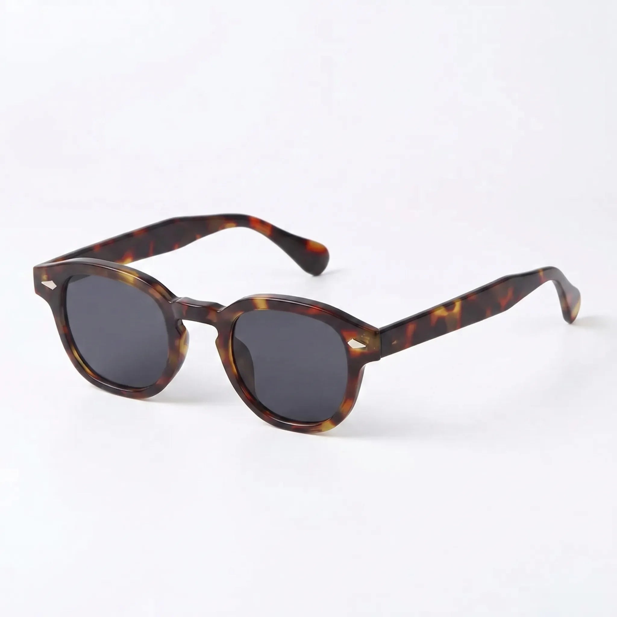 Celrien | Retro Round Tortoise Frame Sunglasses