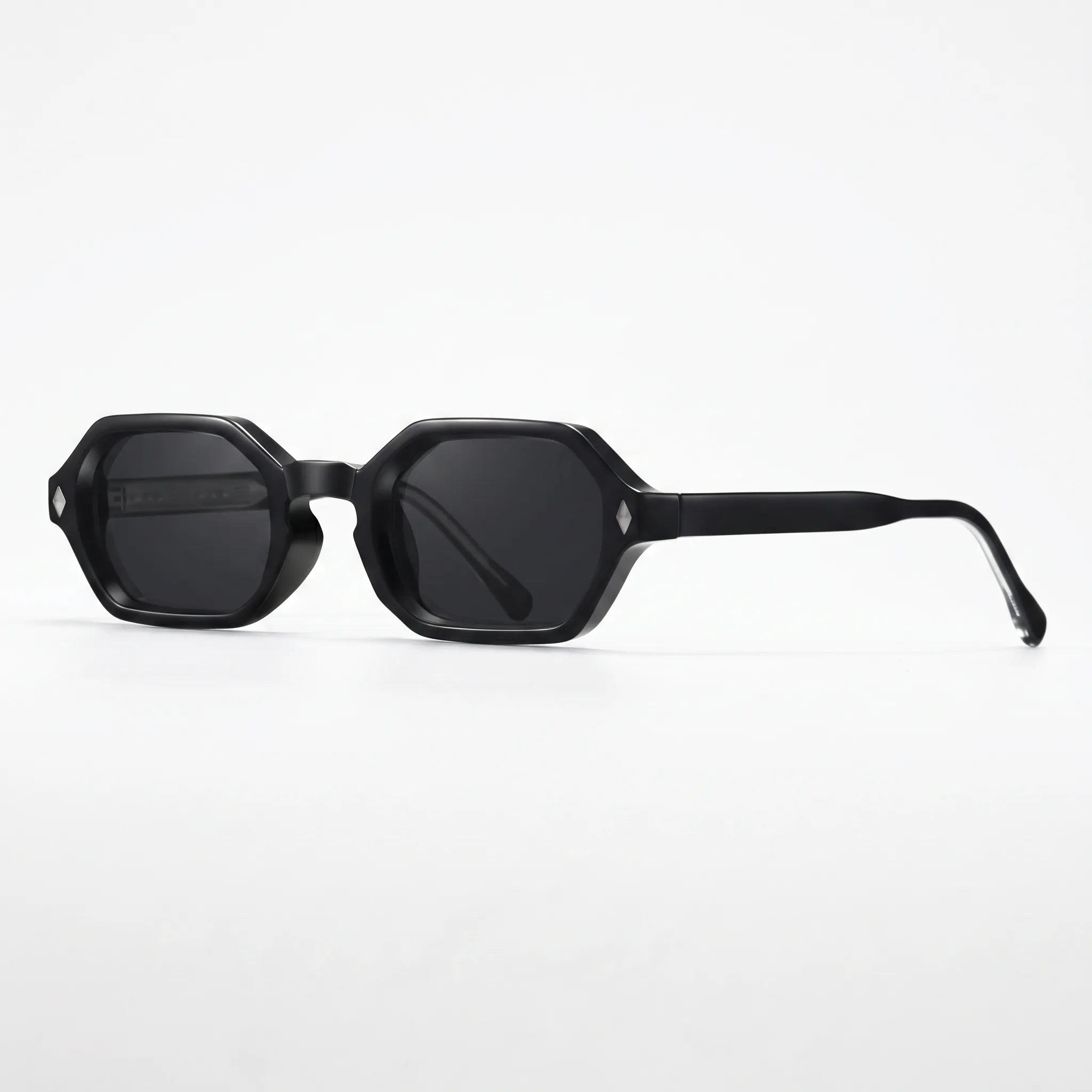 Celrien | Small Hexagonal Vintage Sunglasses