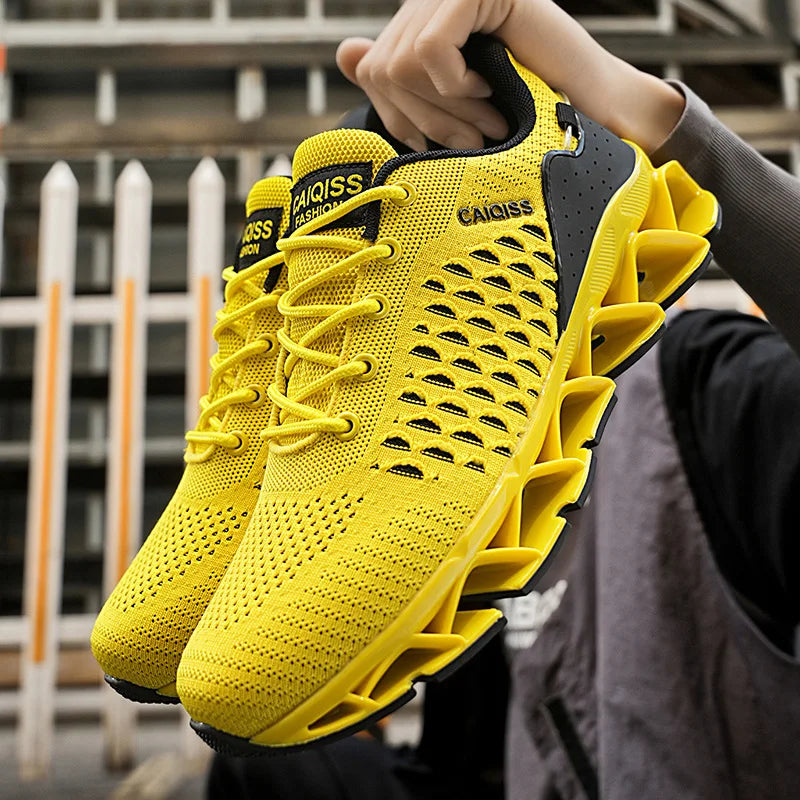 Lightweight breathable running shoe with responsive cushioning and knit upper