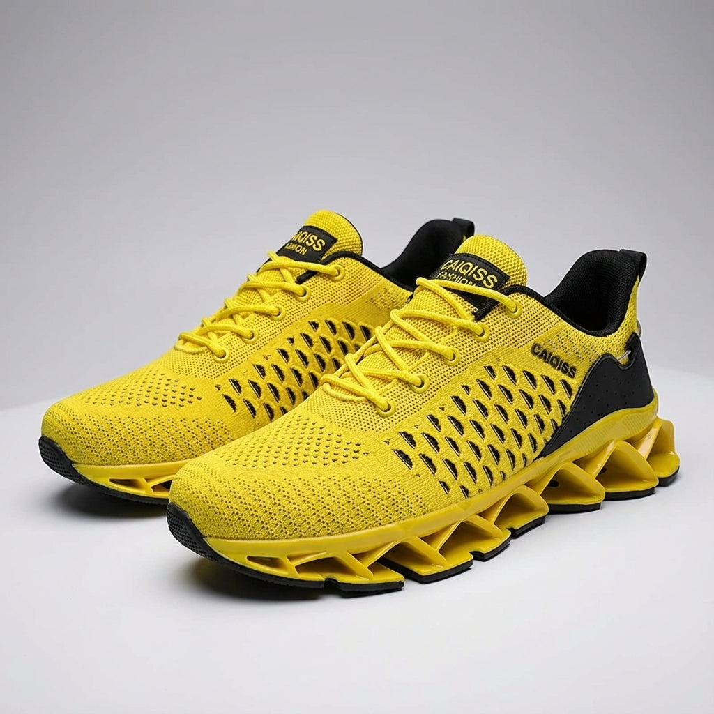 Lightweight breathable running shoe with responsive cushioning and knit upper