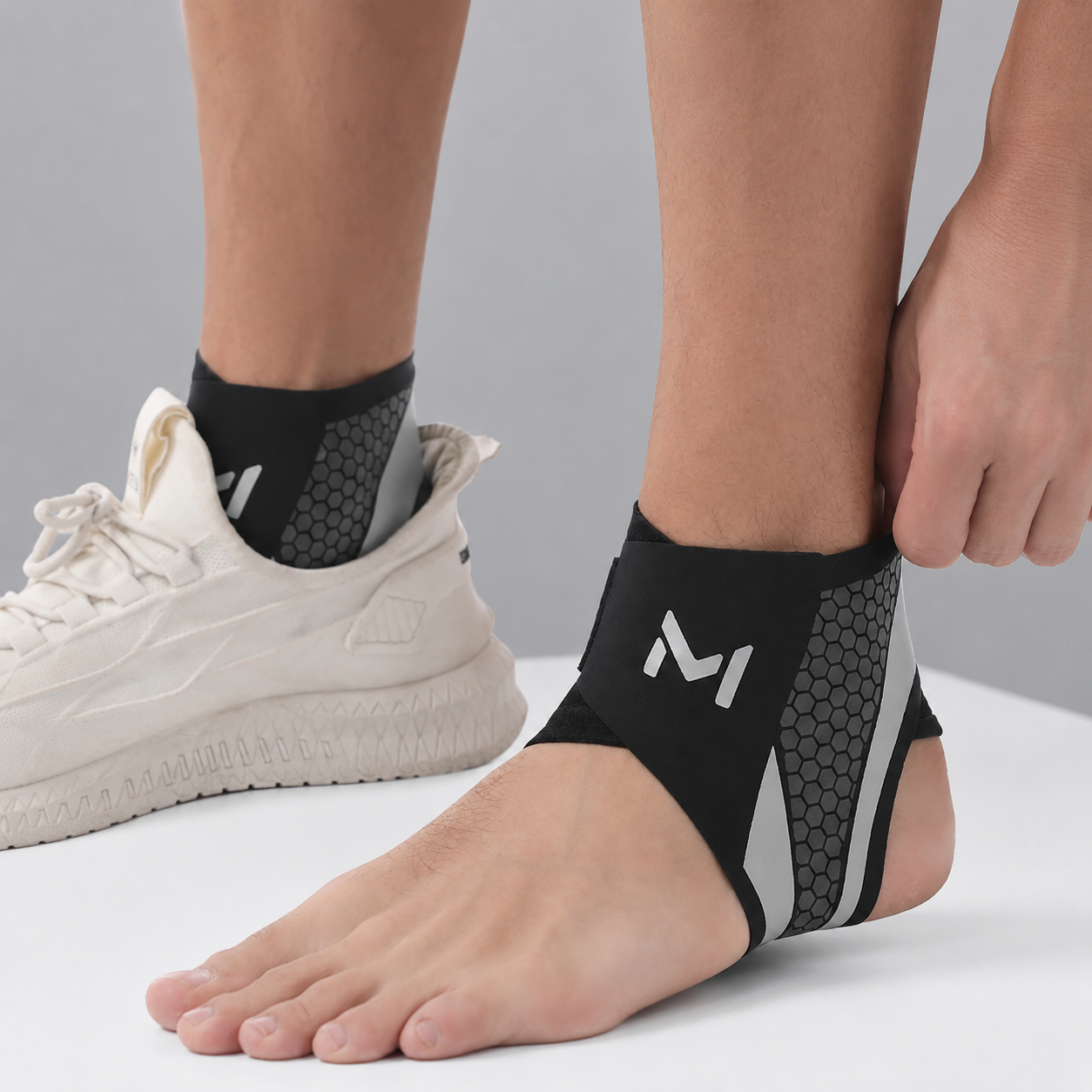 Celrien | Ankliro Compression Ankle Support Sleeve