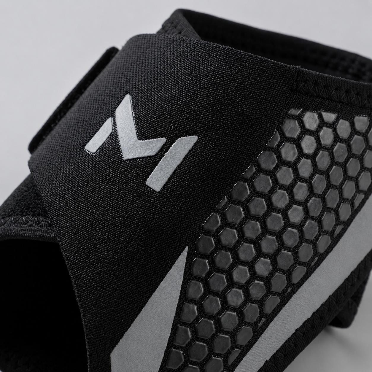 Celrien | Ankliro Compression Ankle Support Sleeve