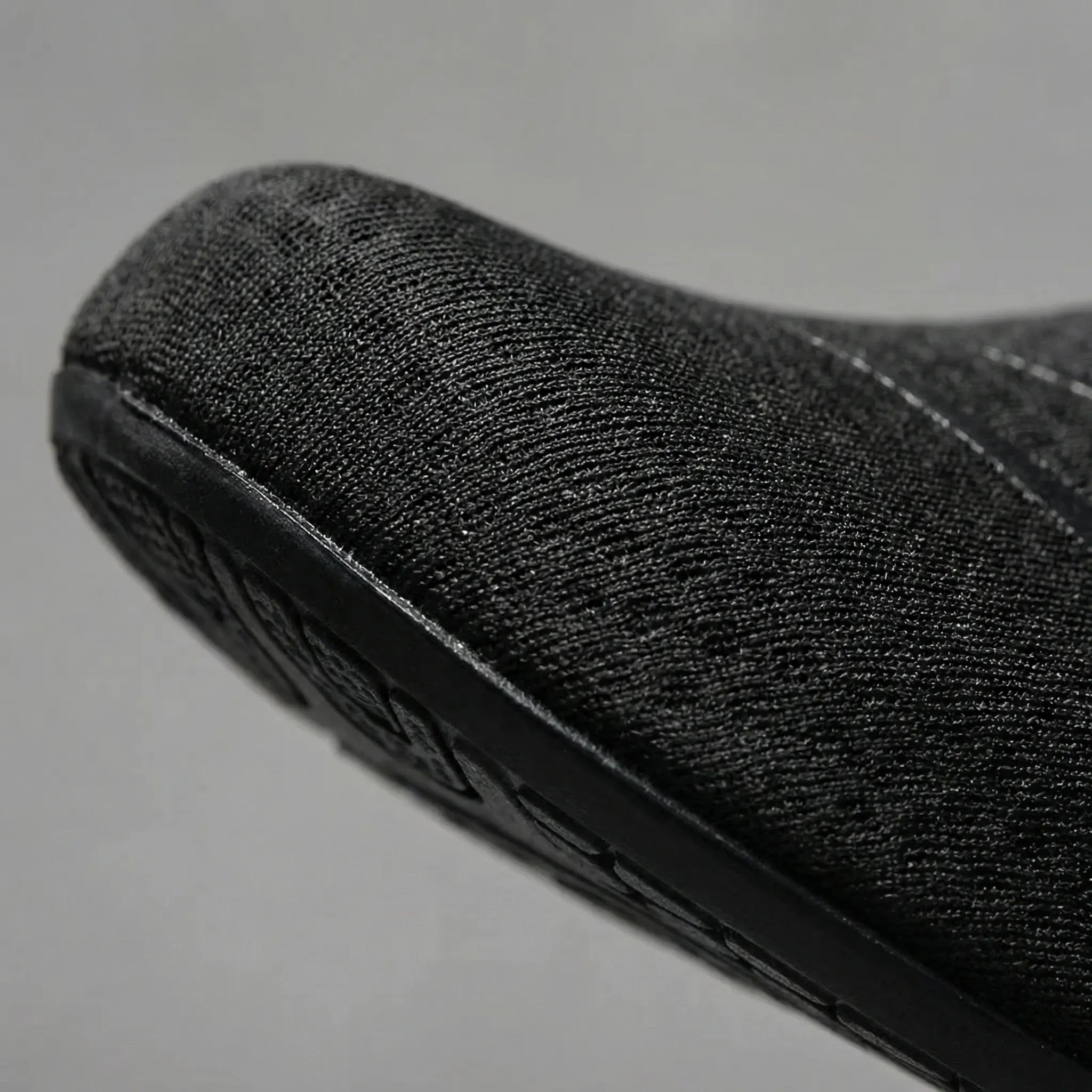 Slip-on water shoes with non-slip sole and quick-dry design