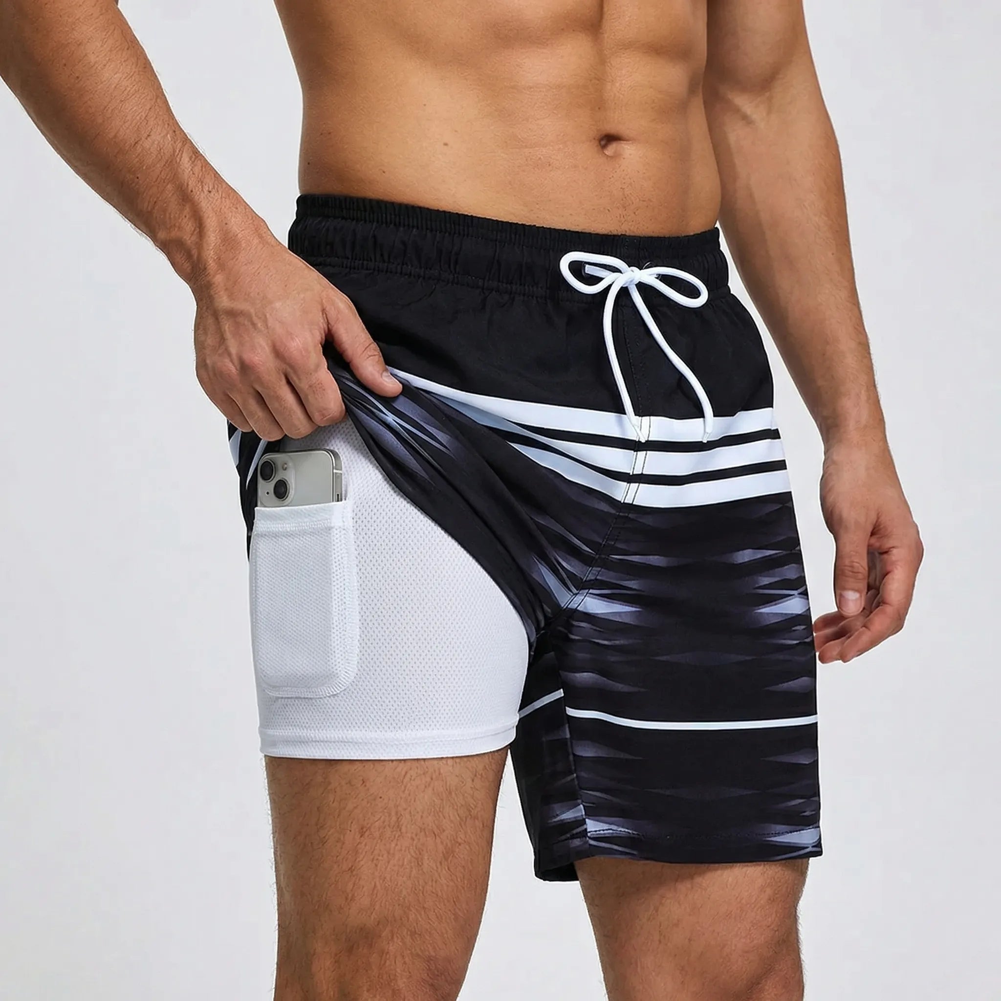 Men's quick-drying swim shorts with supportive lining and side pocket